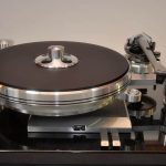 Oracle Audio DELPHI MkVI REFERENCE front