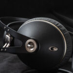 Meze Audio 99 Neo_lifestyle4