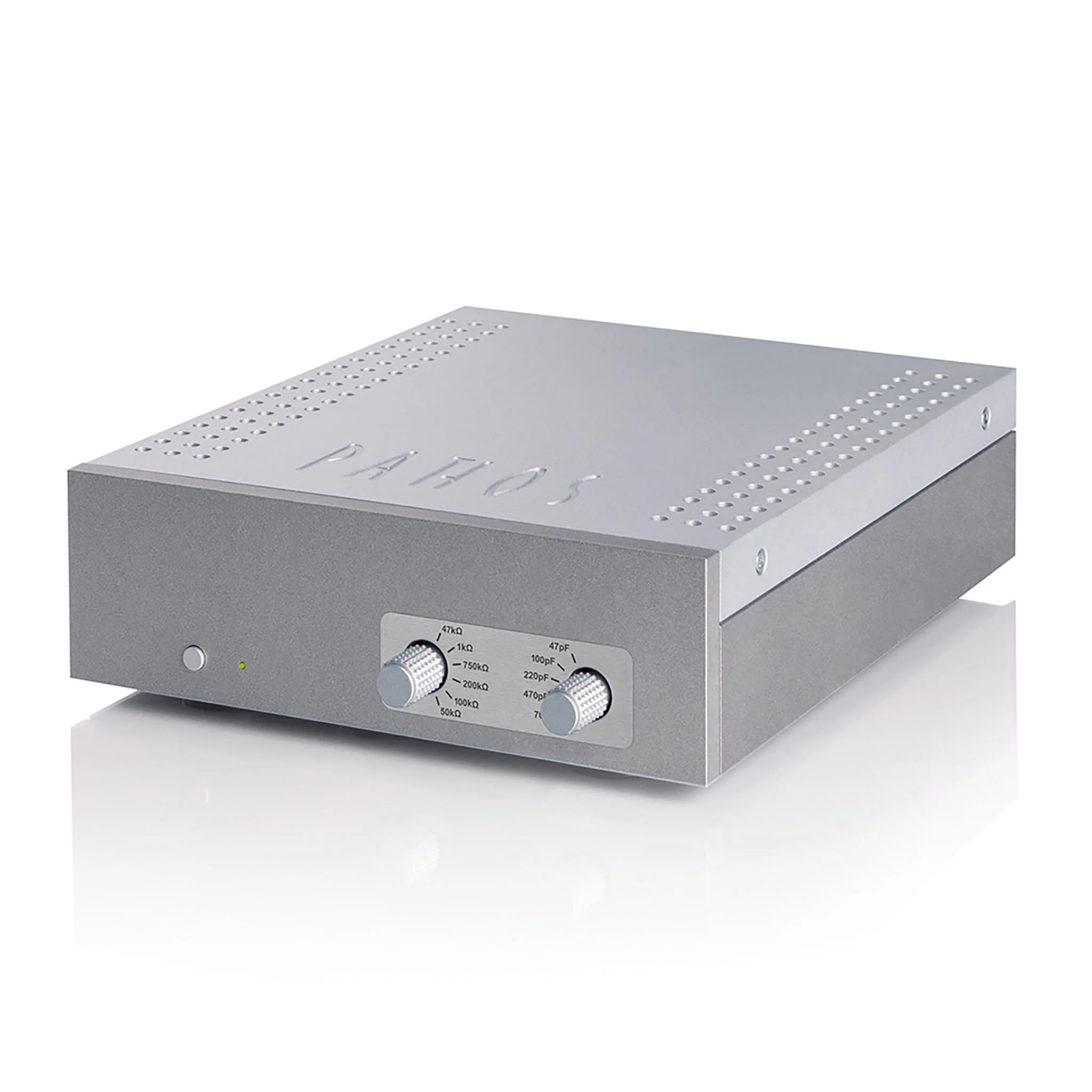 Pathos InTheGroove MM MC Phonostage silver - front angle - web Pathos InTheGroove MM MC Phonostage