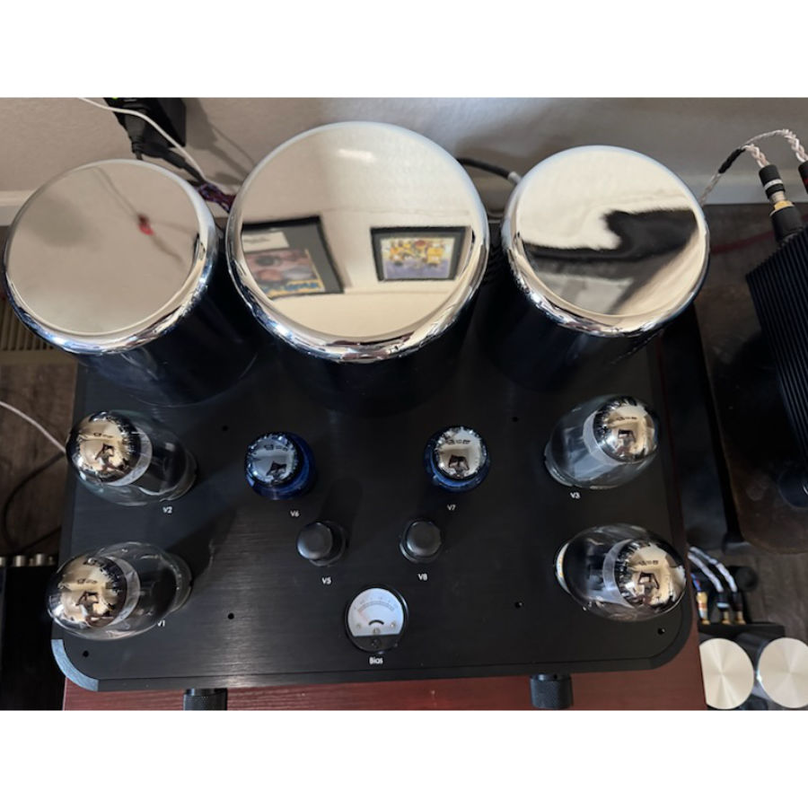 Ayon Scorpio II KT150 Integrated Amplifier Trade-in - Top 2 Ayon Scorpio II KT150 Integrated Amplifier Trade-in